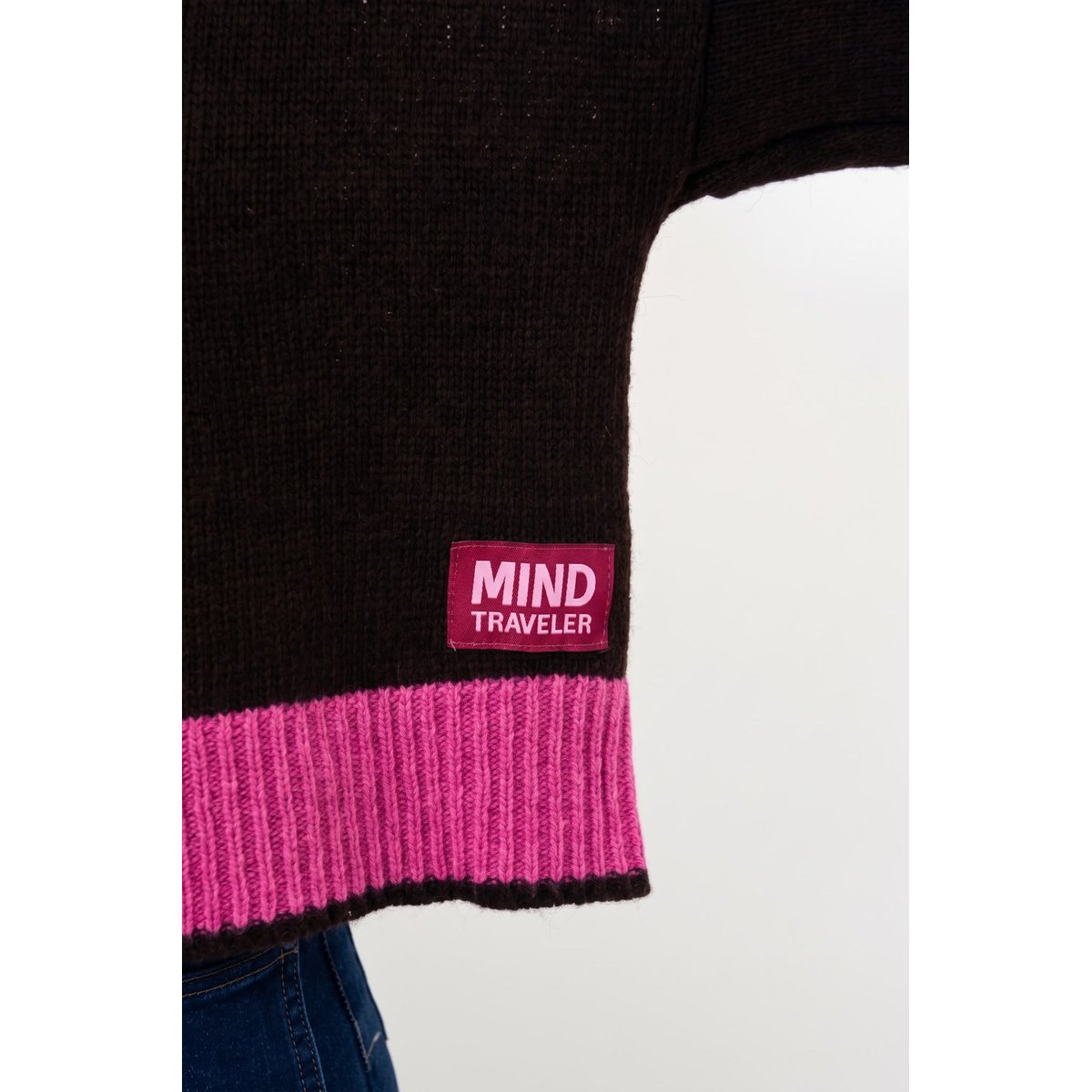 Pull col montant bords contrastés BRUNA marron / rose, MINDTRAVELER