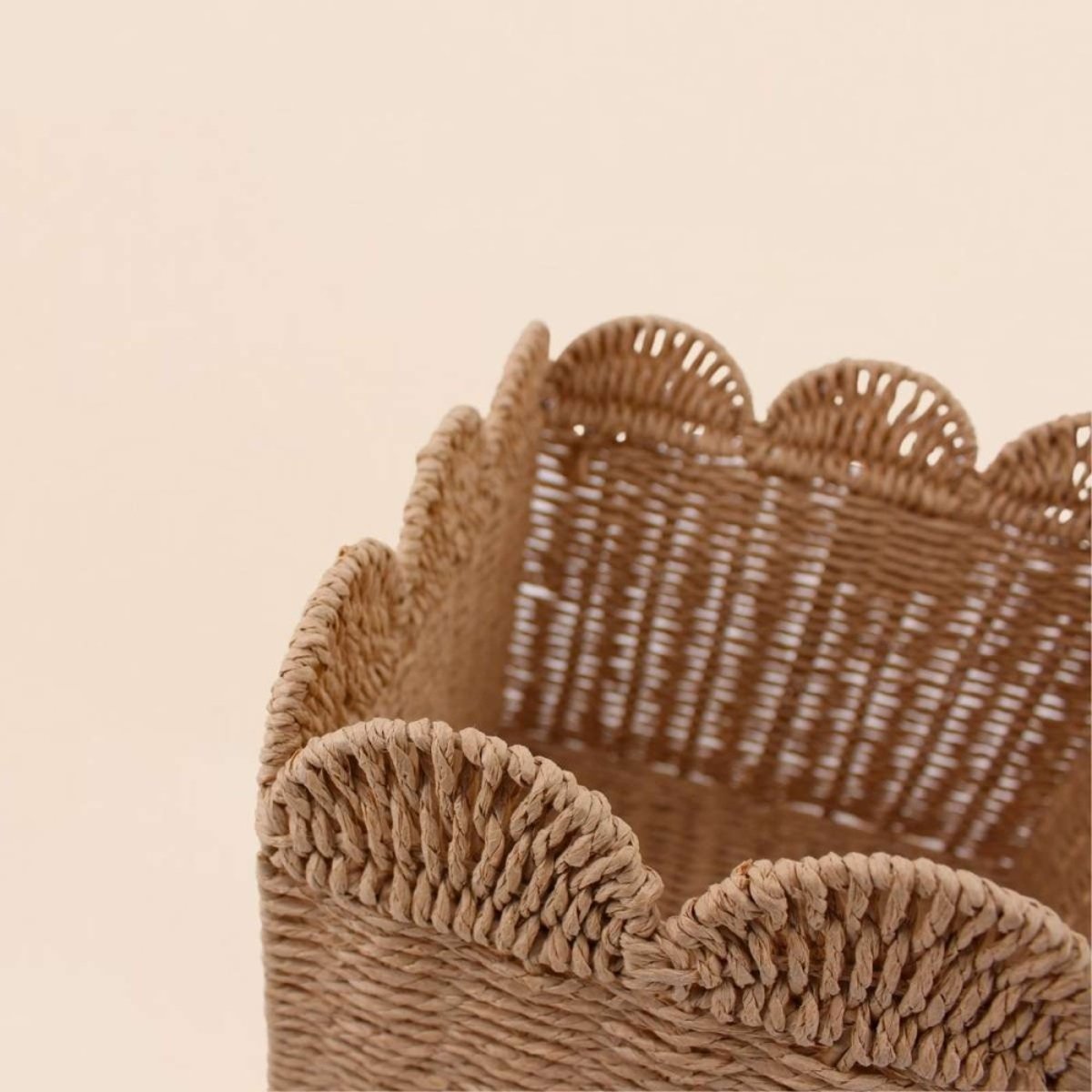 Panier carré en corde de papier festonné 30cm naturel, ORNAMI