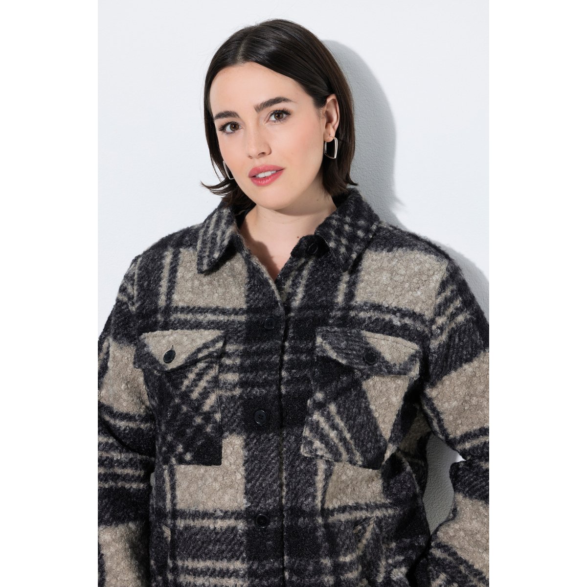 Shacket en polaire bouclée, motif à carreaux beige foncé, ULLA POPKEN