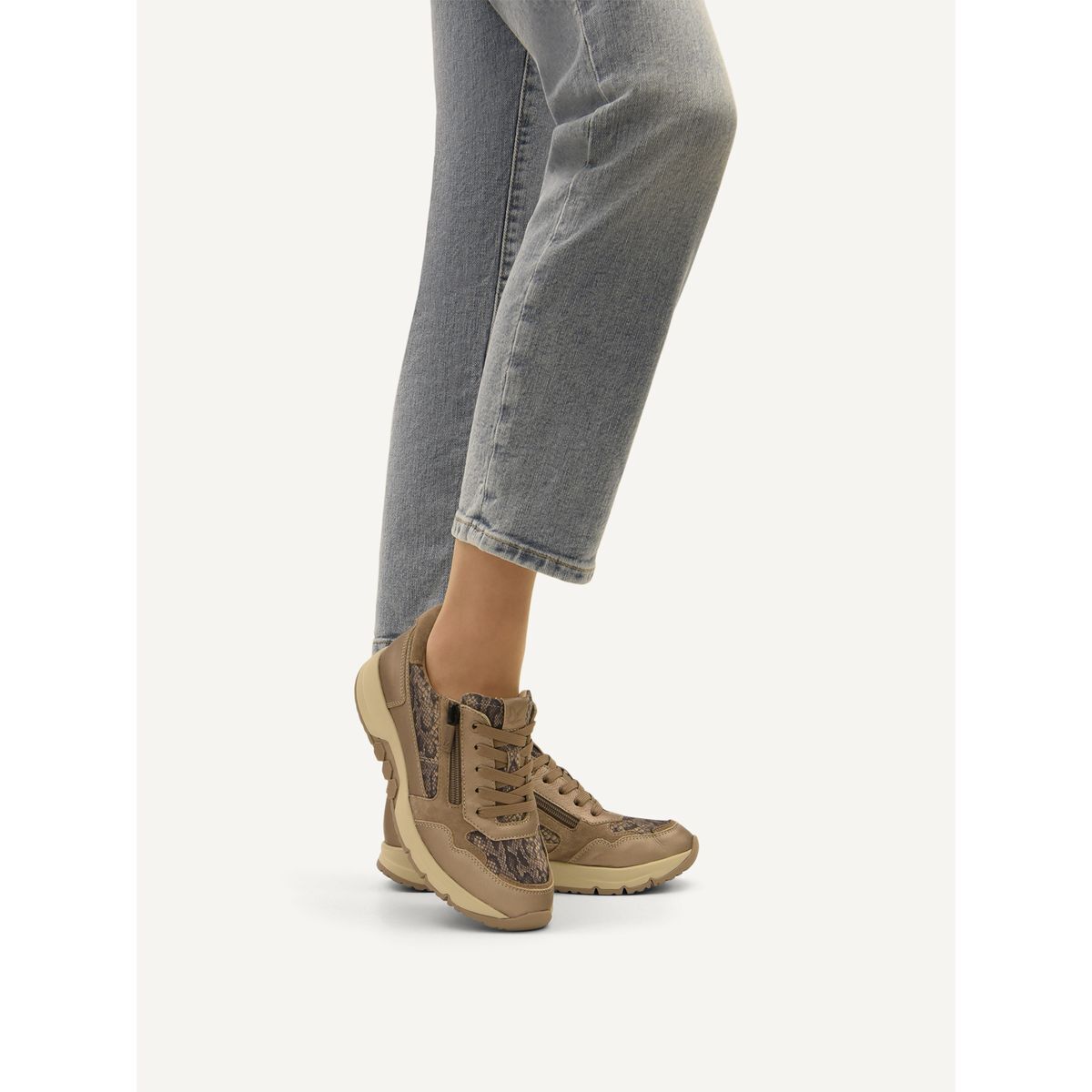 Basket en cuir marron mocca croco, CAPRICE