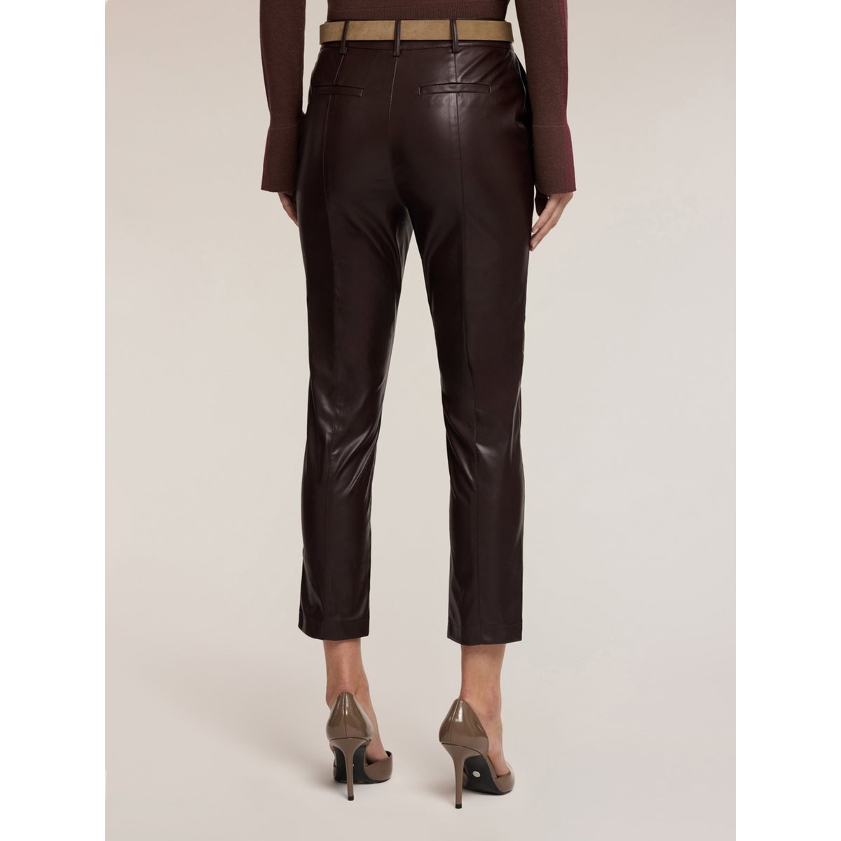 Pantalon slim fit en tissu enduit marron, MOTIVI