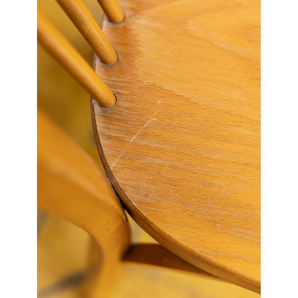 Paire de chaises Baumann Alma N°2128 - Bon état bois clair, DEBONGOUT