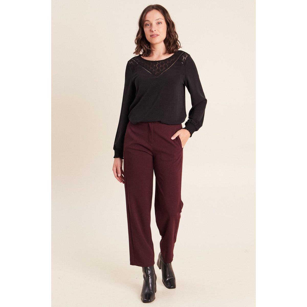 Pantalon bordeaux, BREAL