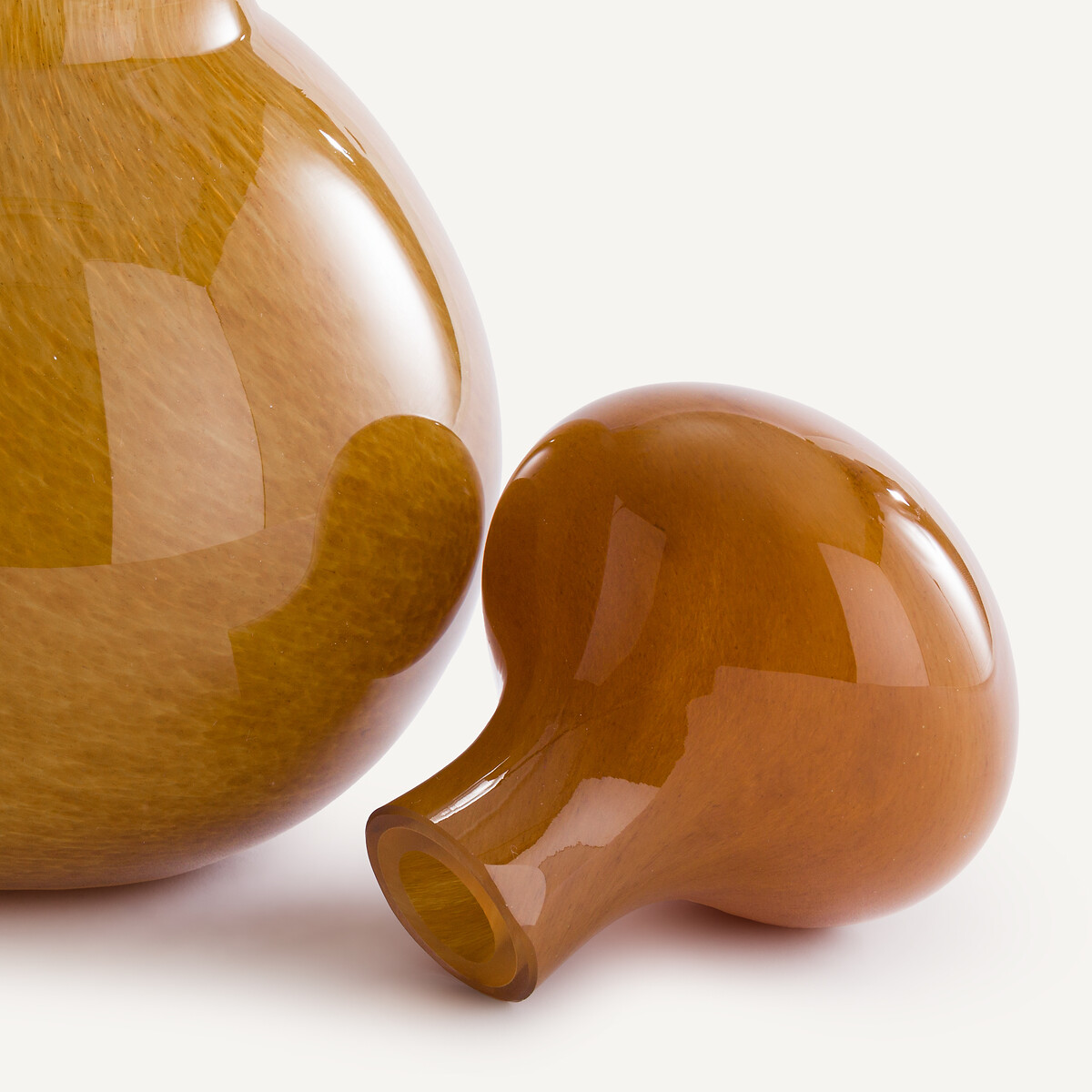 Vase flacon en verre soufflé, H30 cm, Stine ocre, AM.PM
