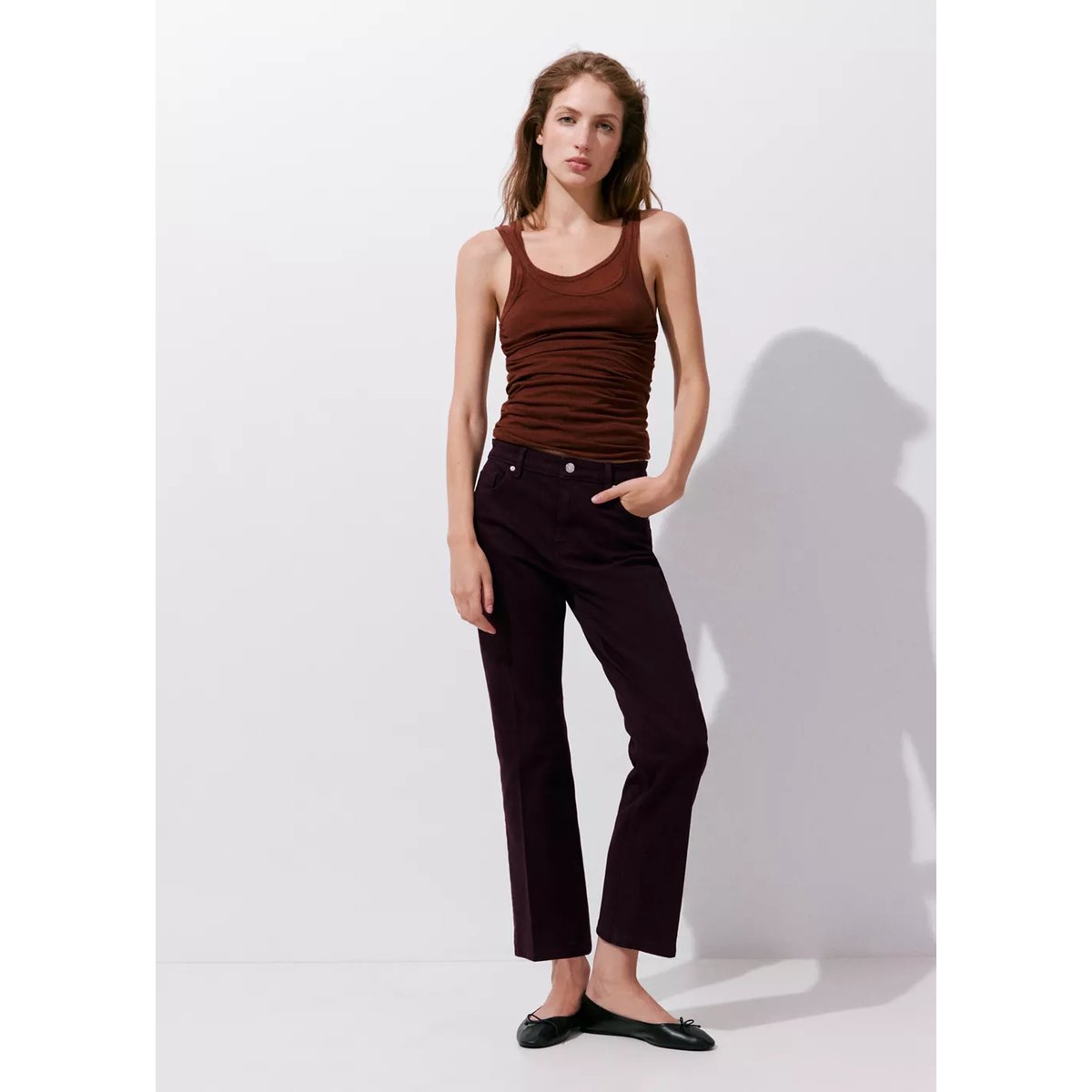 Jean Sienna flare crop lie de vin, MANGO