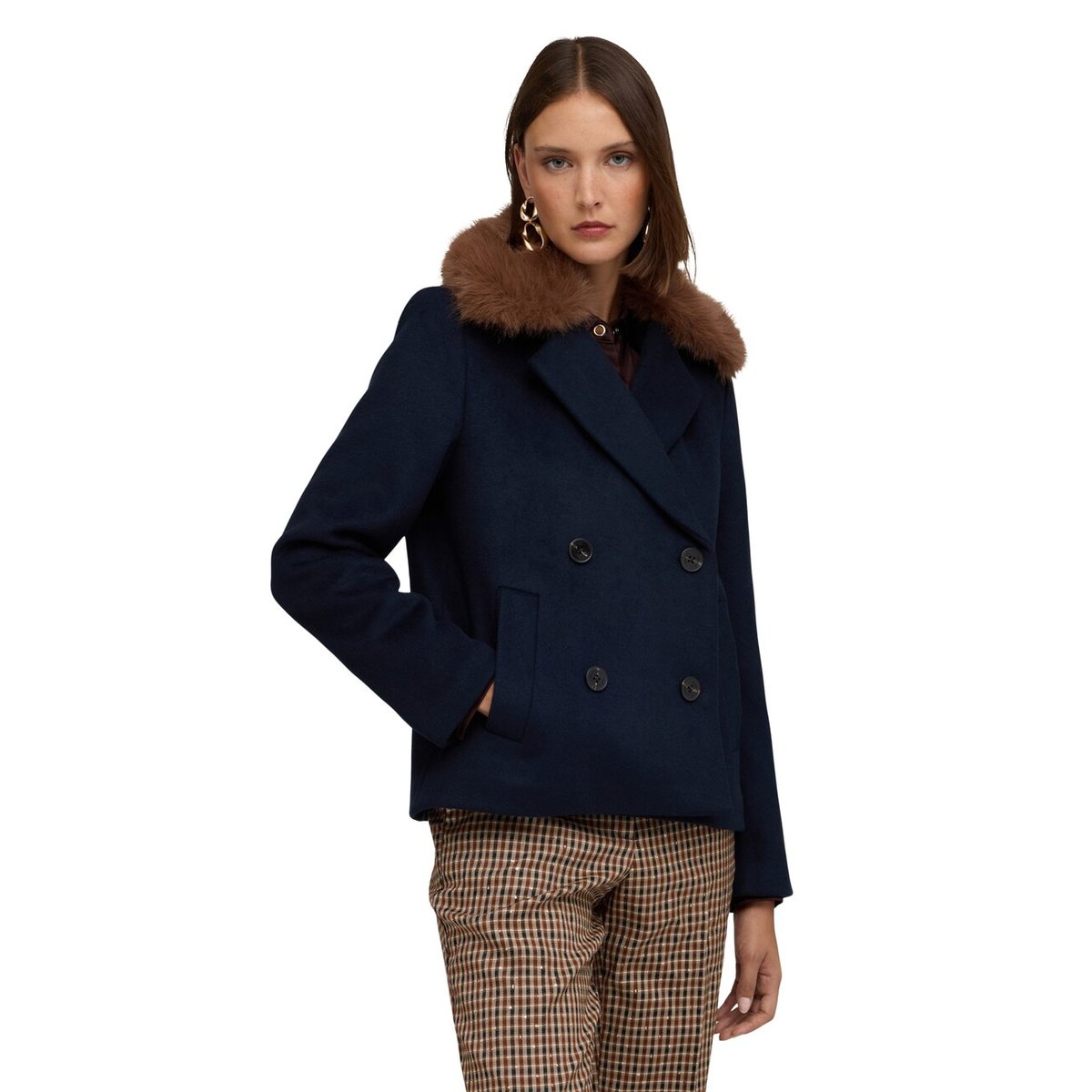 Manteau croisé bleu, MOTIVI