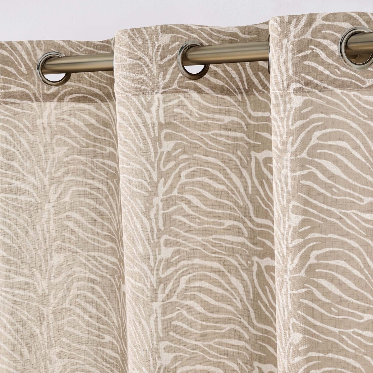 Voilage tamisant à œillets en voile tissé à motif zébré blanc, DOUCEUR D'INTÉRIEUR