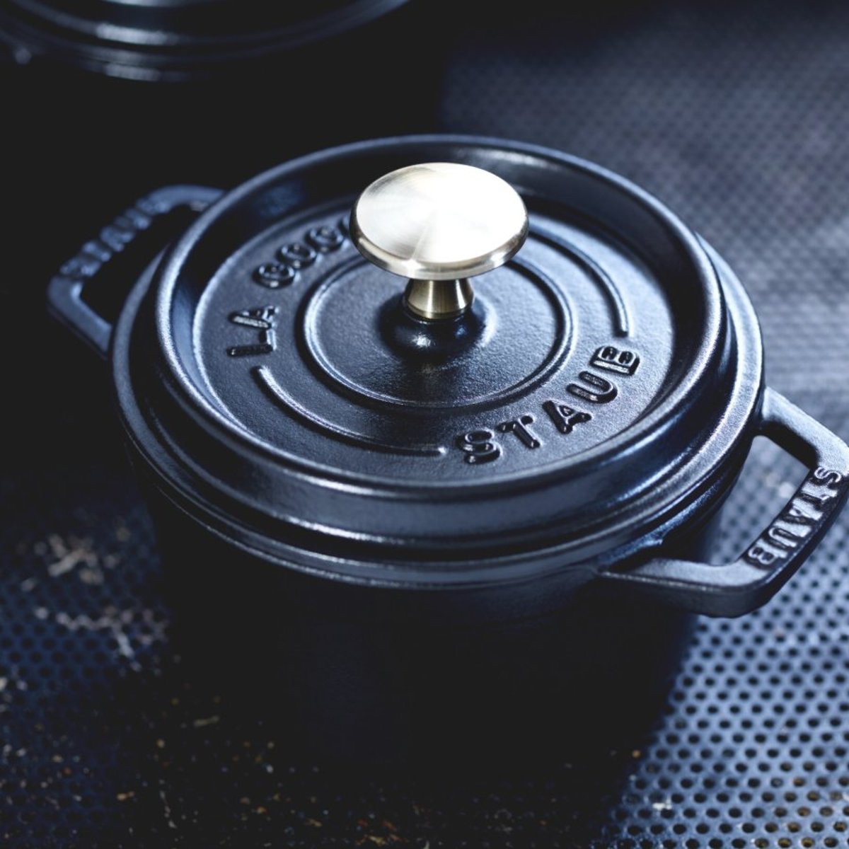 Cocotte à riz 20 cm, Ronde, Truffe blanche, Fonte fleur de cerisier, STAUB