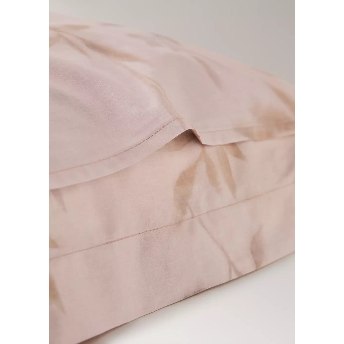 Deux taies d’oreiller percale de coton imprimé feuilles 60x60 cm pêche, MANGO HOME