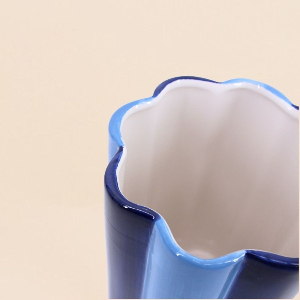Vase en céramique à rayures 20cm bleu, ORNAMI