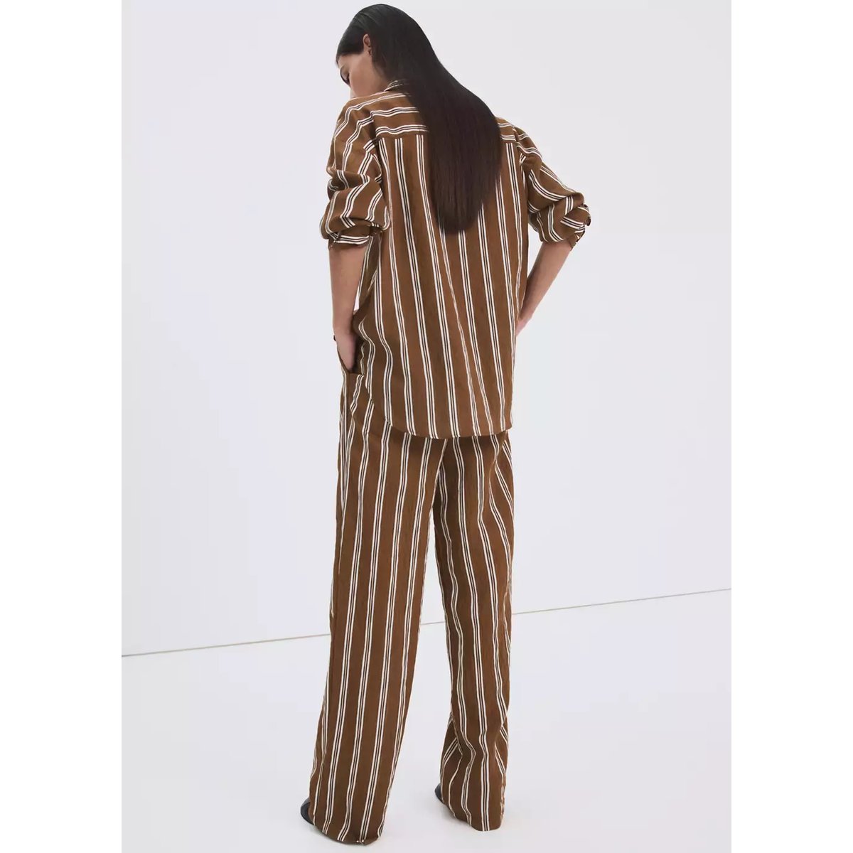 Pantalon rayures pinces marron, MANGO