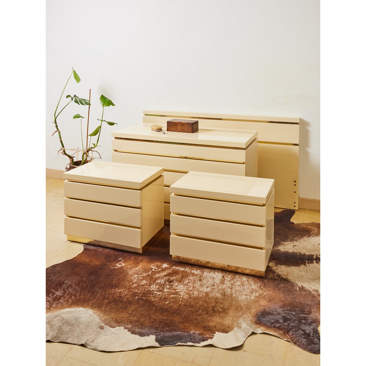 Chambre complète de designer Olga N°368 - Bon état ivoire, DEBONGOUT