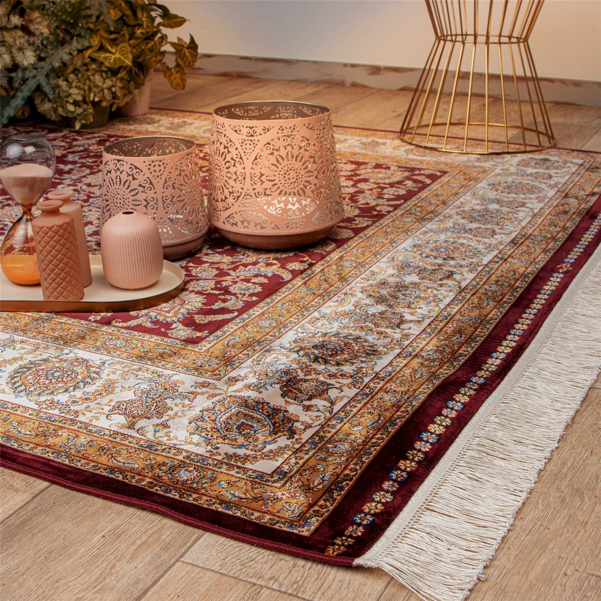 Tapis rectangulaire en modal motif oriental rouge bordeaux à bordure ivoire, ARTE ESPINA