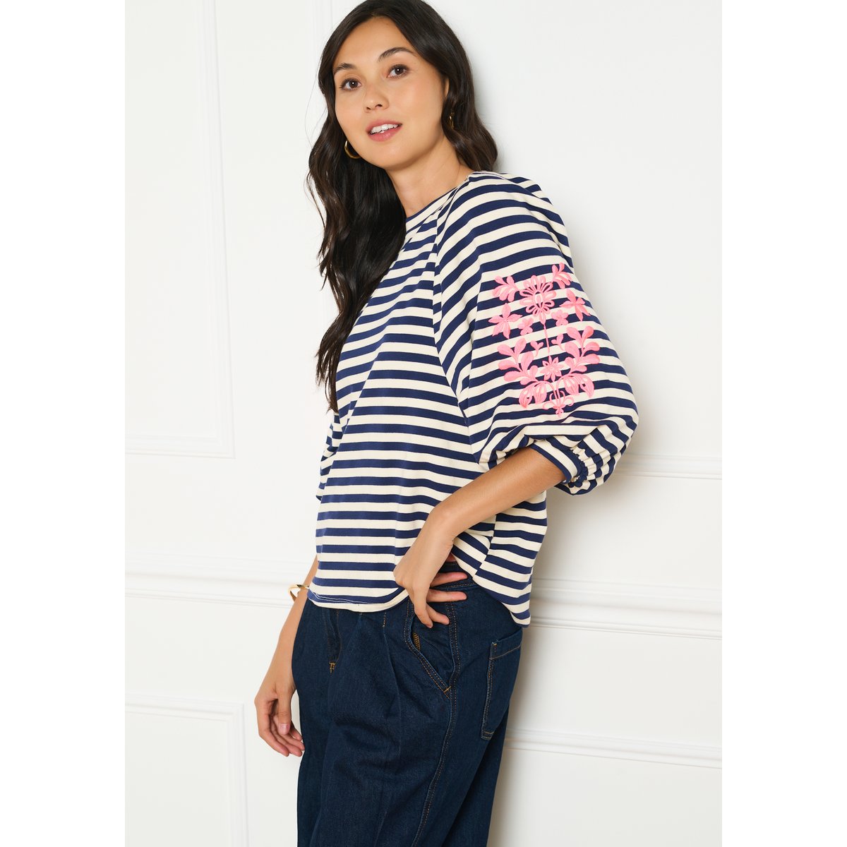 T-shirt rayé brodé bleu marine, LOLALIZA