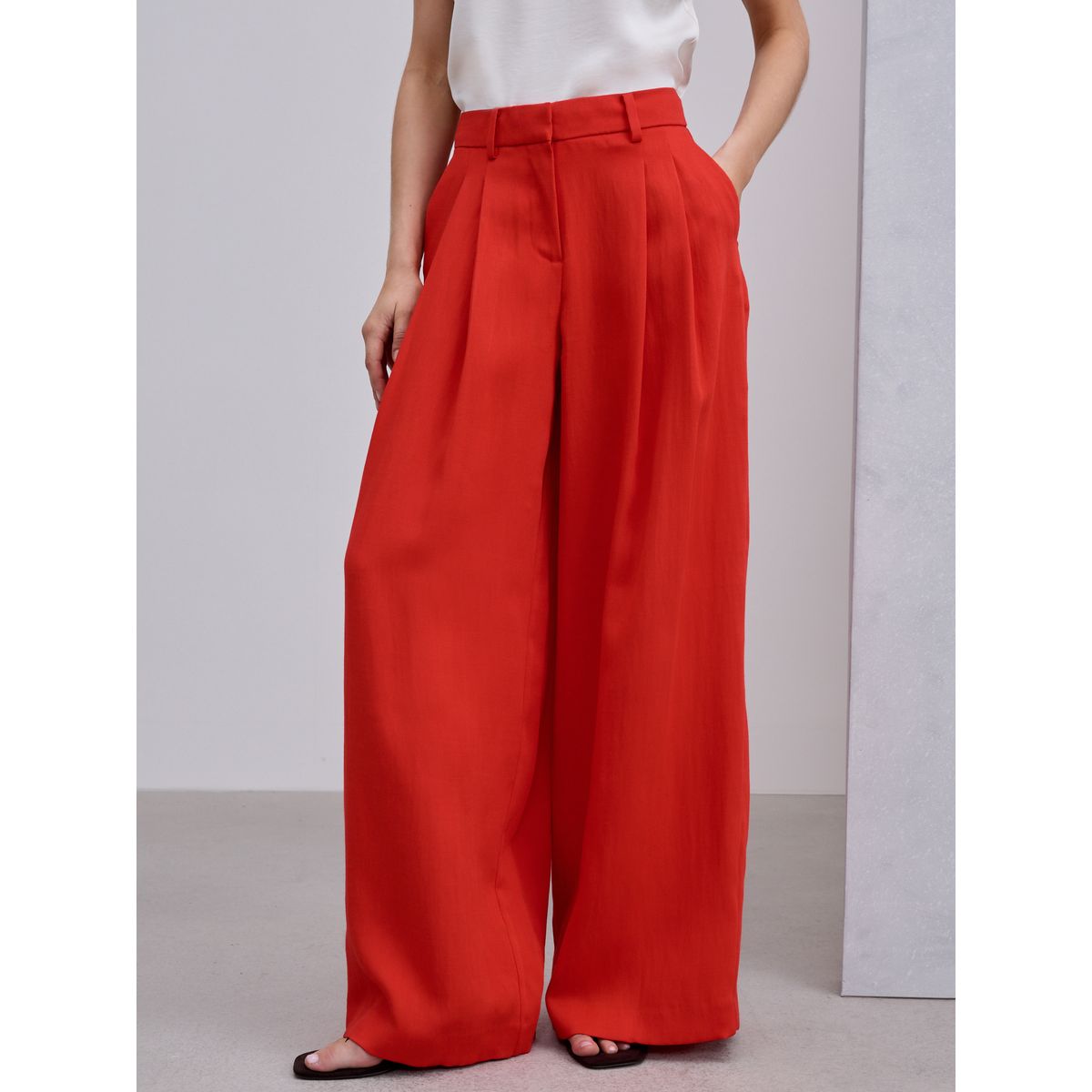 Pantalon palazzo effet froissé rouge, NEXT