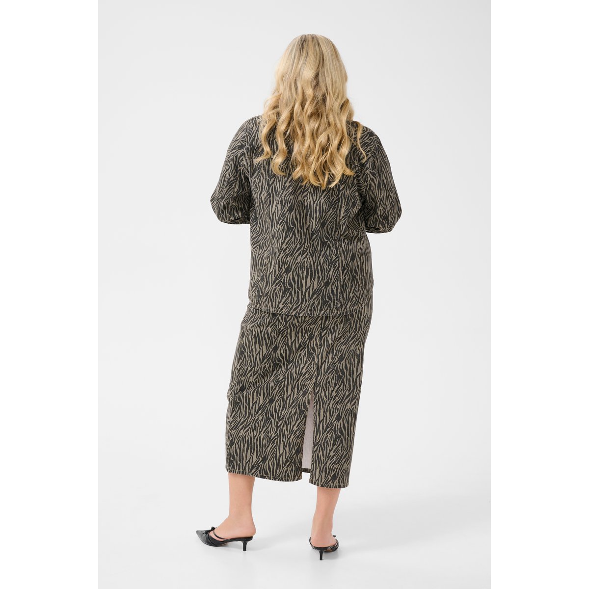 Chemise à manches longues beige noir feather gray/black animel, KAFFE CURVE
