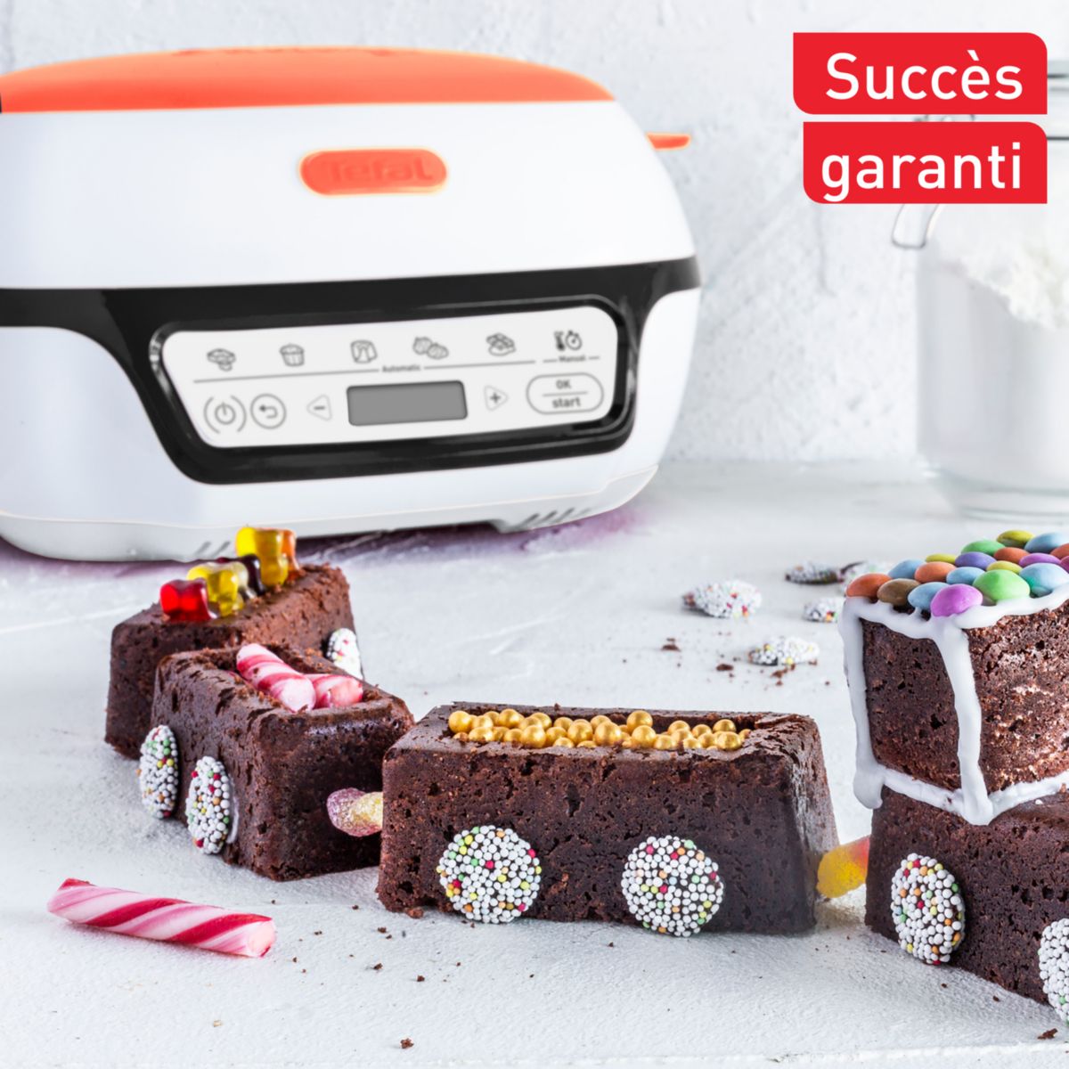 Machine à gâteaux CAKE FACTORY TUTTI FRUTTI KD804510 couleur unique, TEFAL