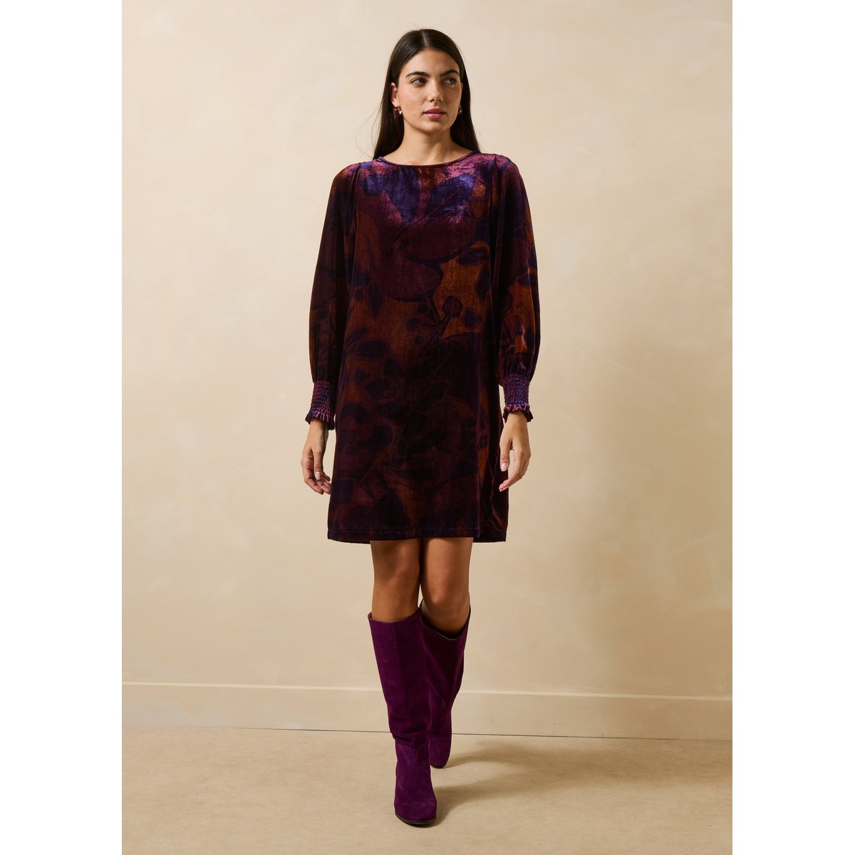 Robe courte fleurie manches longues en velours viola/tandoori, LA FEE MARABOUTEE