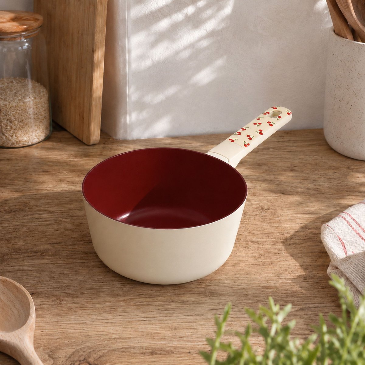 Casserole 18cm en aluminium, CERISE beige-rouge, MENASTYL