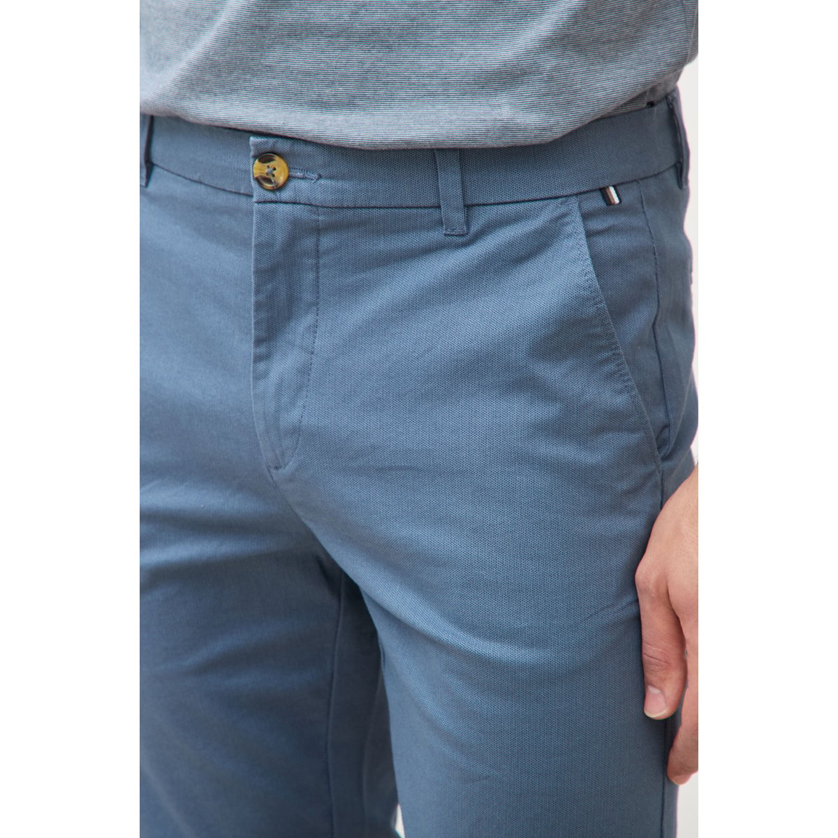 Pantalon chino slim bleu foncé, BONOBO