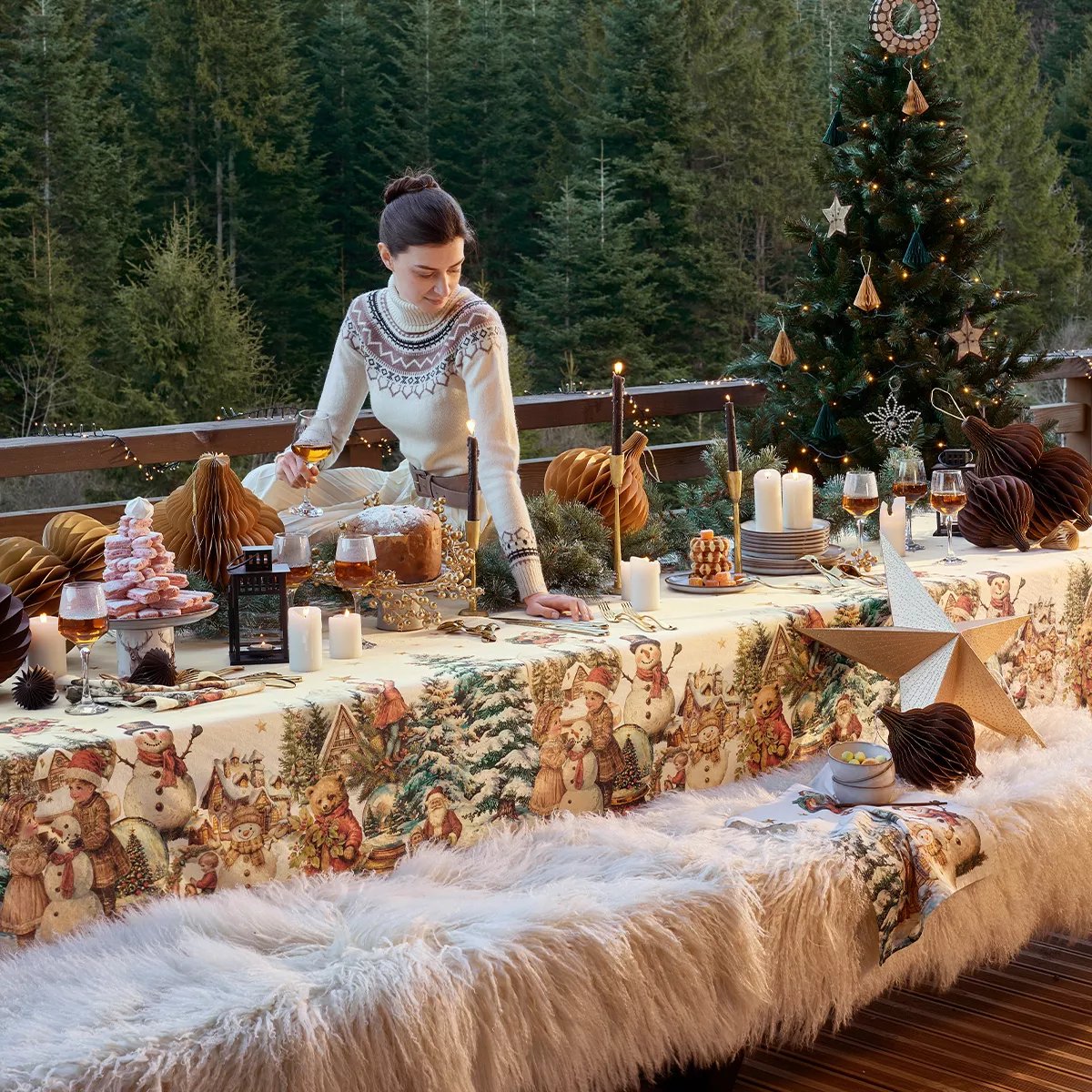 Chemin de table lin & coton lavé BONHOMMES DE NEIGE vintage, GARNIER THIEBAUT