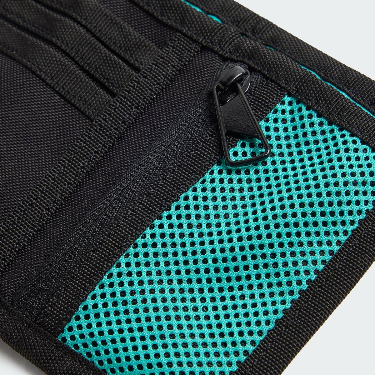 Portefeuille Mercedes - Amg Petronas Formula 1 Team Dna Portefeuille Mercedes - Amg Petronas Formula 1 Team Dna black, adidas Performance