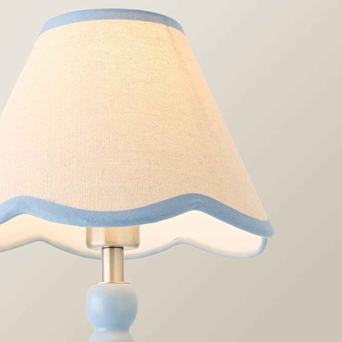Bobbie Painted Bobbin Rechargeable Table Lamp with Scallop Shade blue, SO'HOME