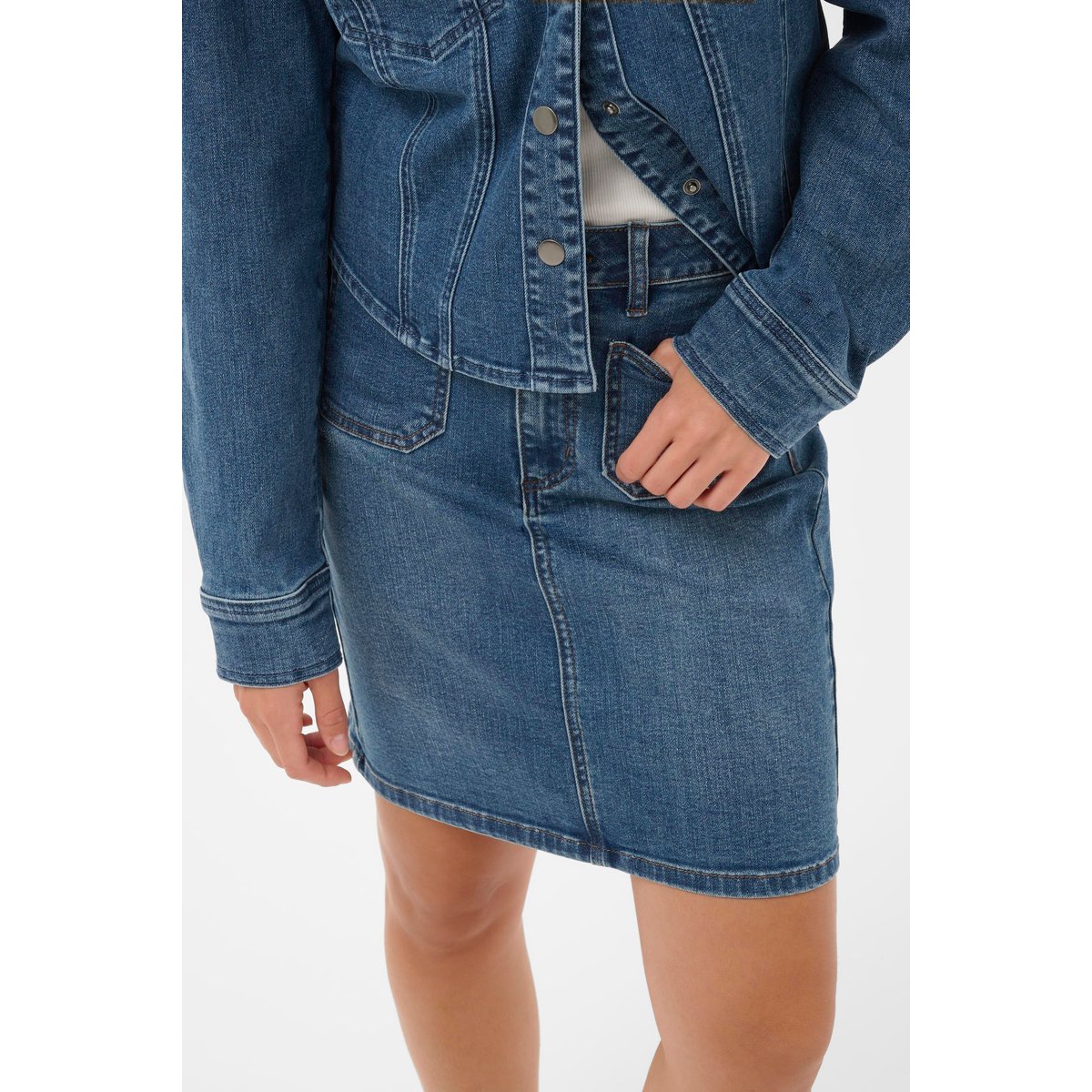 Jupe en jean bleu medium blue denim, KAFFE