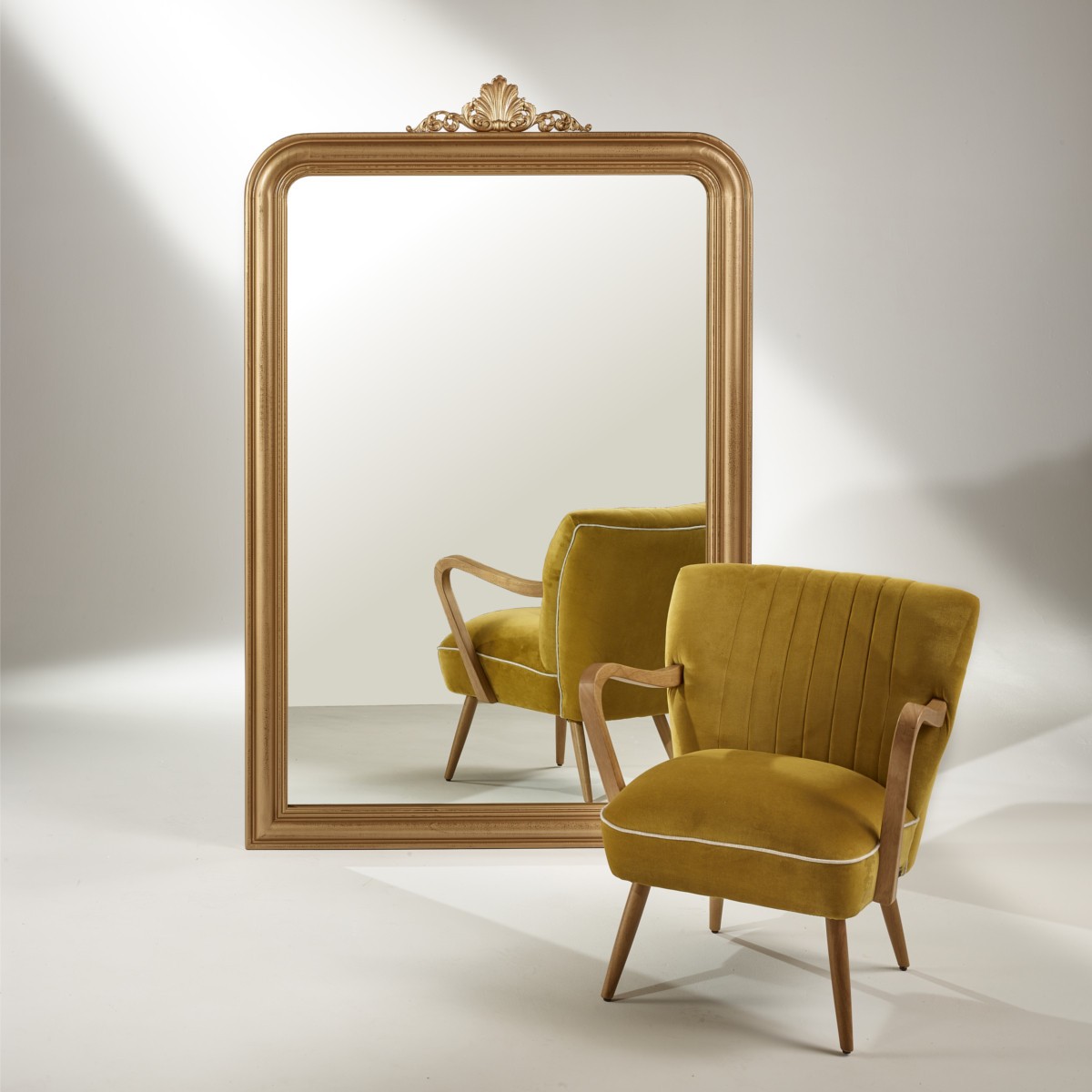 Miroir 177 x 117 style classique, cadre en pin AMANDINE or, ROBIN DES BOIS