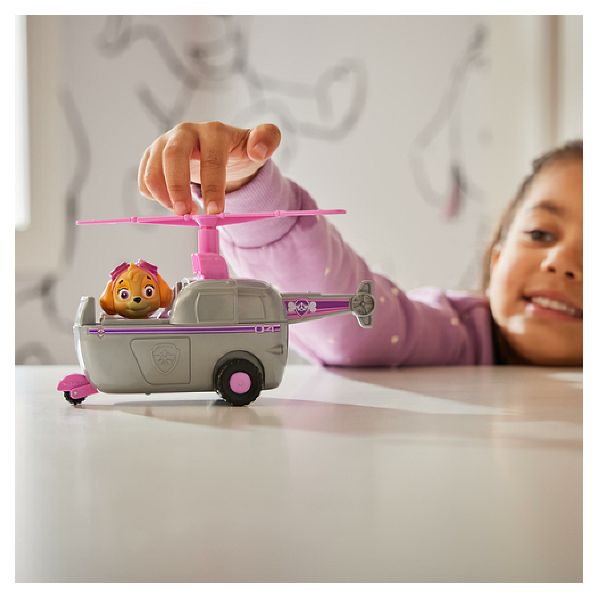 La Pat Patrouille Hélicoptère avec figurine Skye multicolore, SPIN MASTER