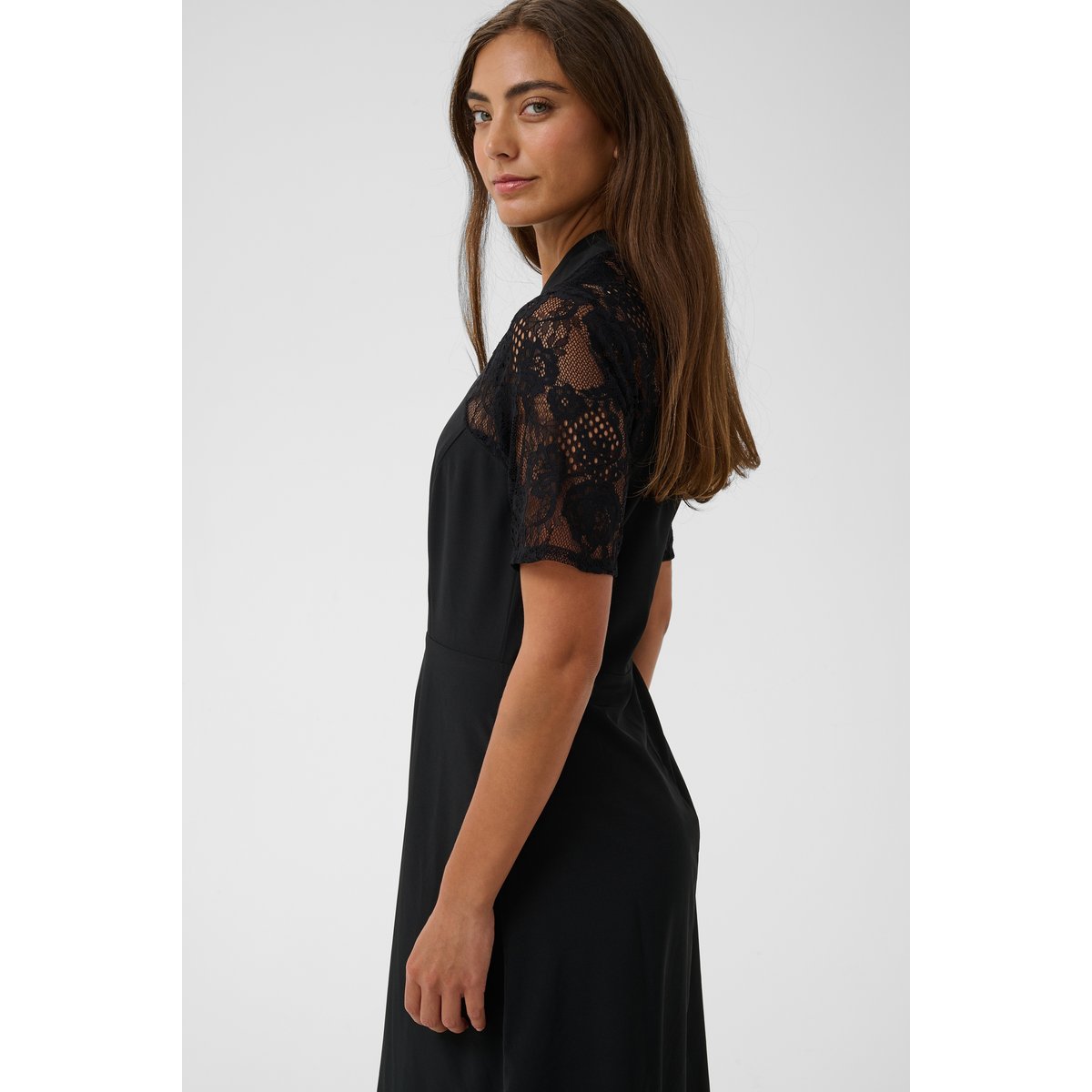 Robe noir, CULTURE