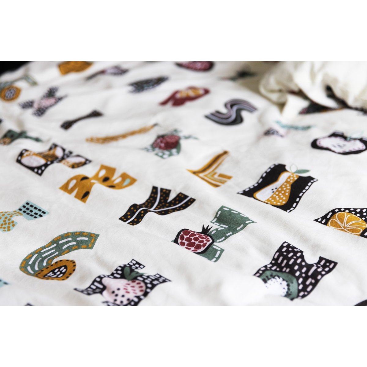 Parure housse de couette + taie Farandole ABC blanc, EDEN