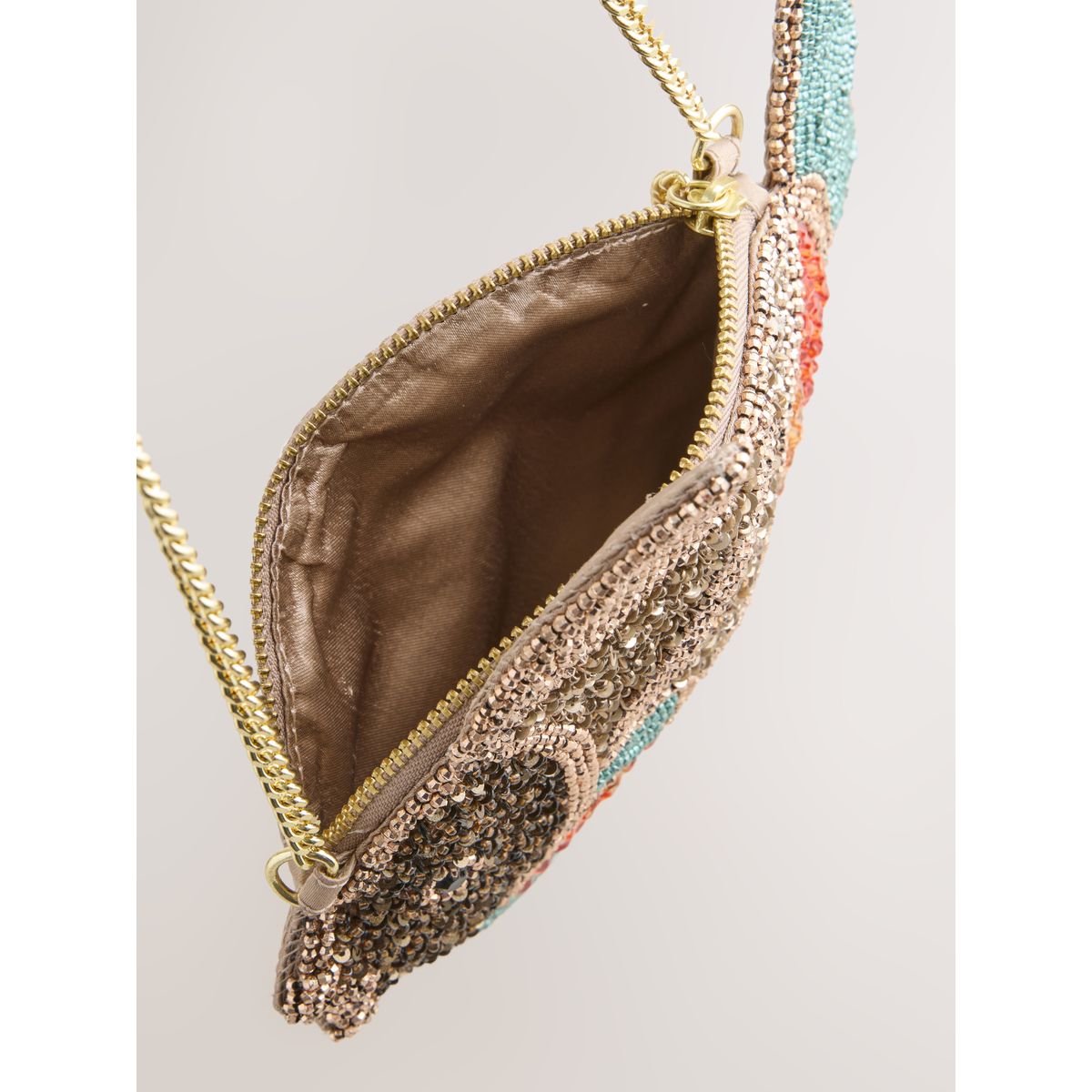 Mini sac en forme de poisson orné perles marron, NEXT