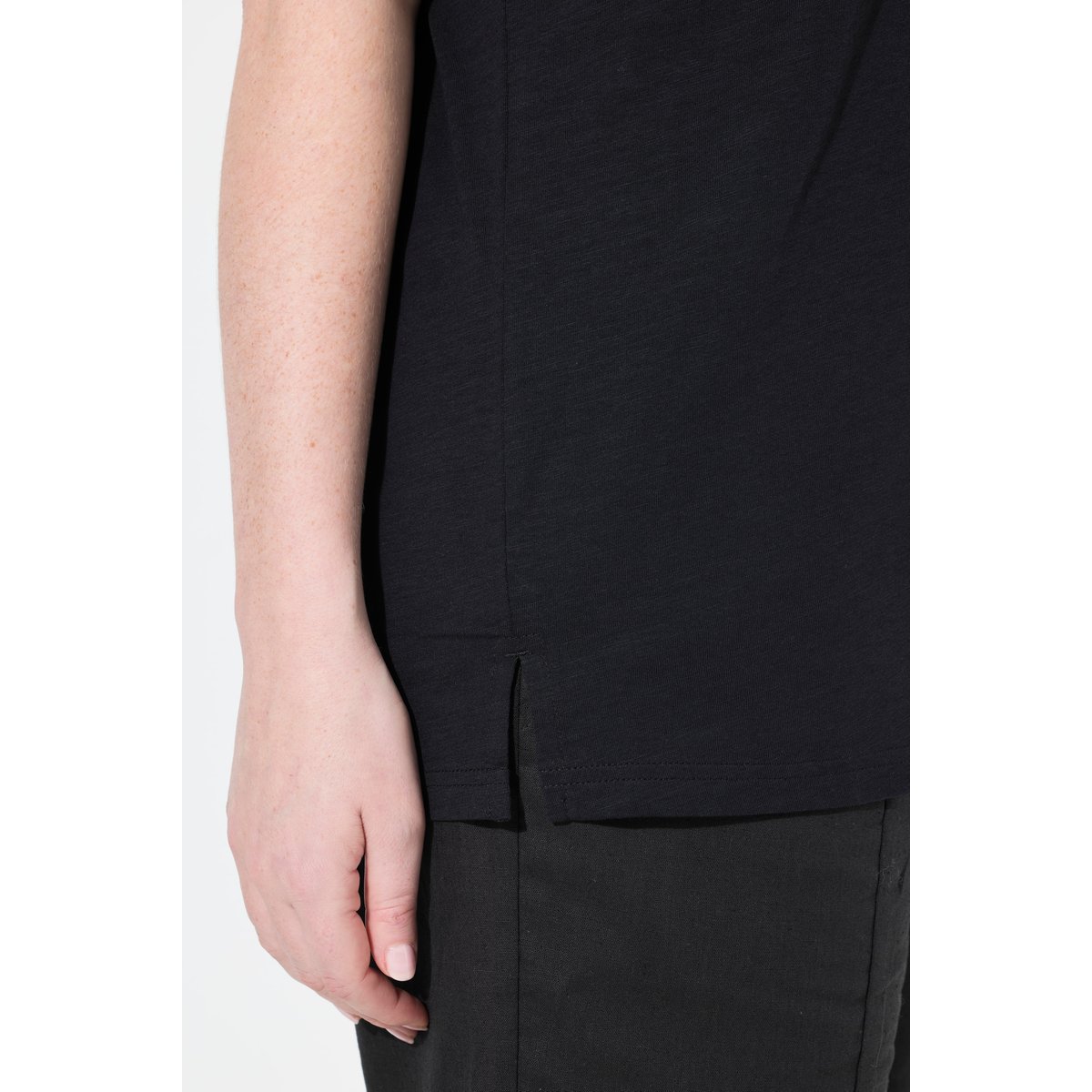 T-shirt oversize. Col rond et manches noir, ULLA POPKEN