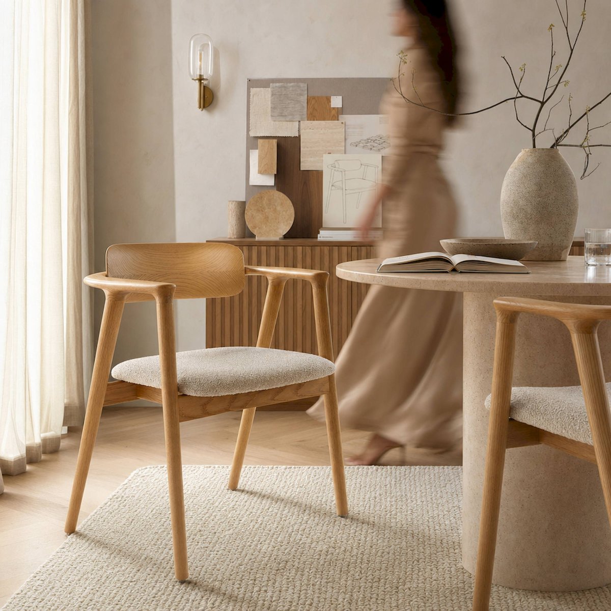Chaise en orme collection VACIO bois brun et crème, RECOLLECTION