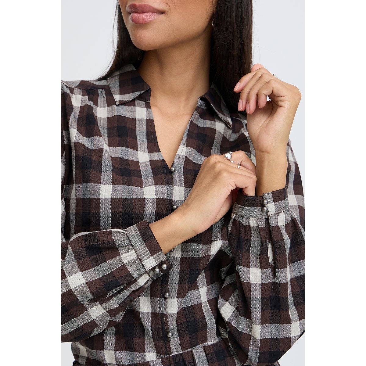 Á manches longues marron java check, B.YOUNG