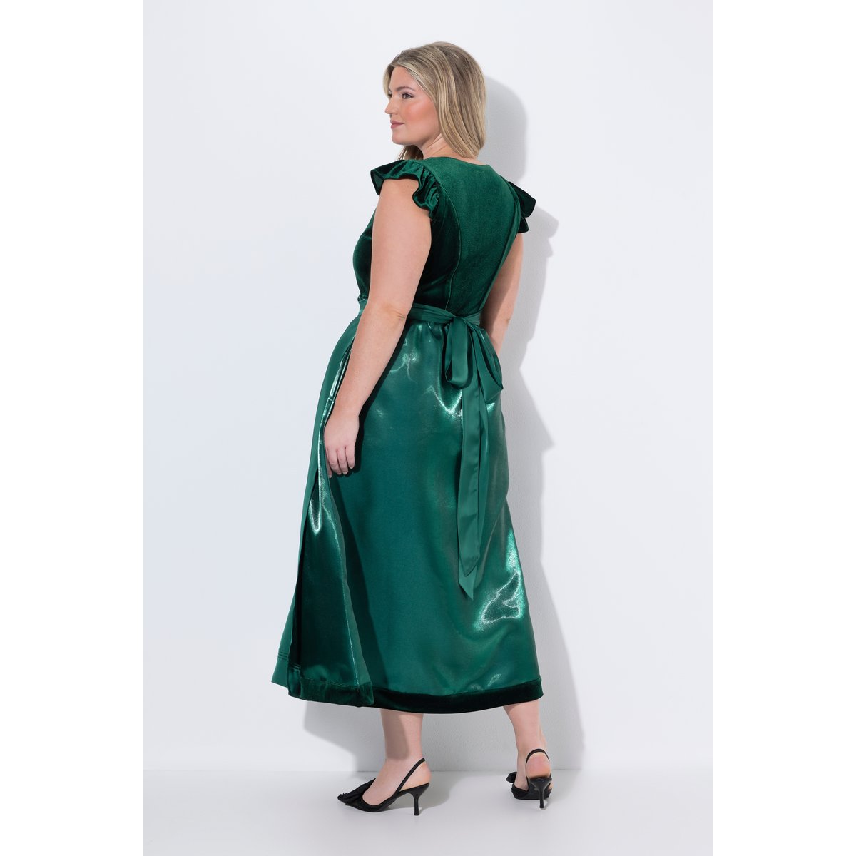 Dirndl en velours, col carré vert sapin, ULLA POPKEN
