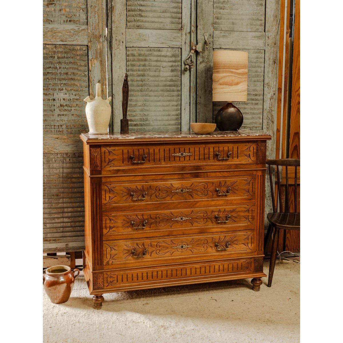 Commode en bois et marbre bordeaux Garance N°731 - Bon état bois foncé, DEBONGOUT