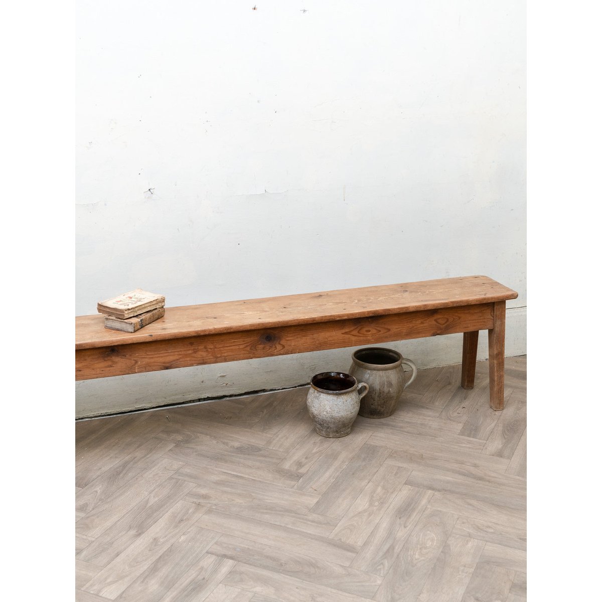 Long banc en bois Antoine N°504 - Bon état bois clair, DEBONGOUT