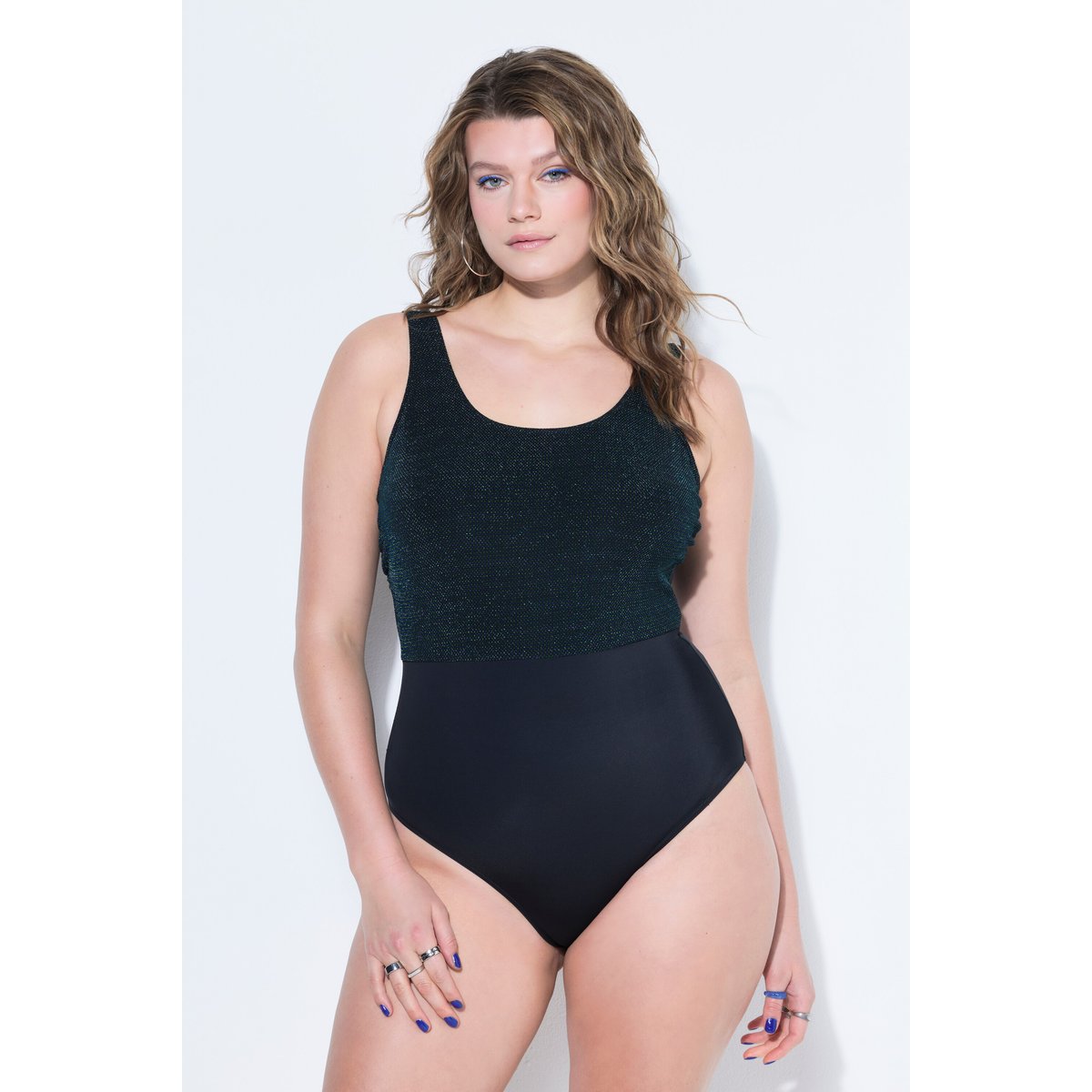 Maillot de bain, bonnets souples noir, STUDIO UNTOLD
