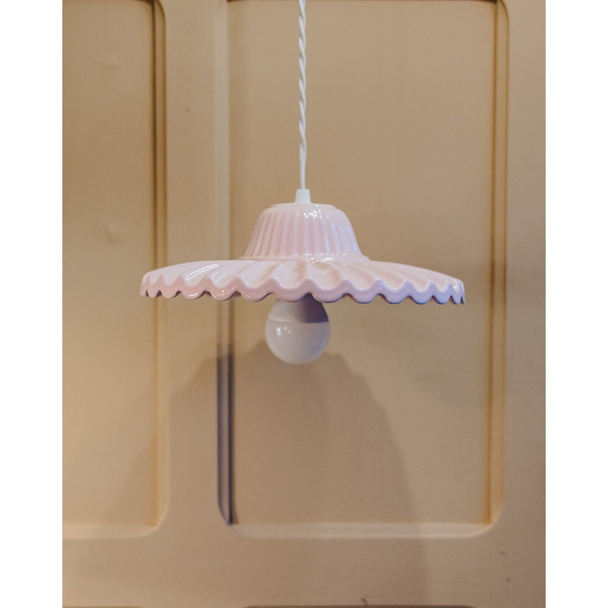Lampe baladeuse en céramique rose Paulette N°101 - Bon état v300233, DEBONGOUT
