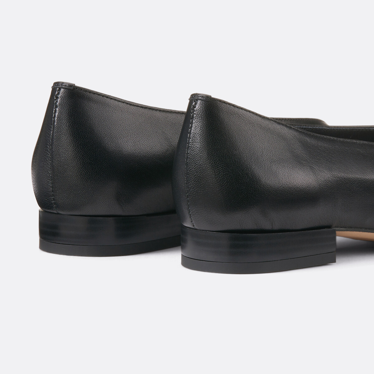Ballerine pointue à talon plat en cuir noir, LA REDOUTE COLLECTIONS