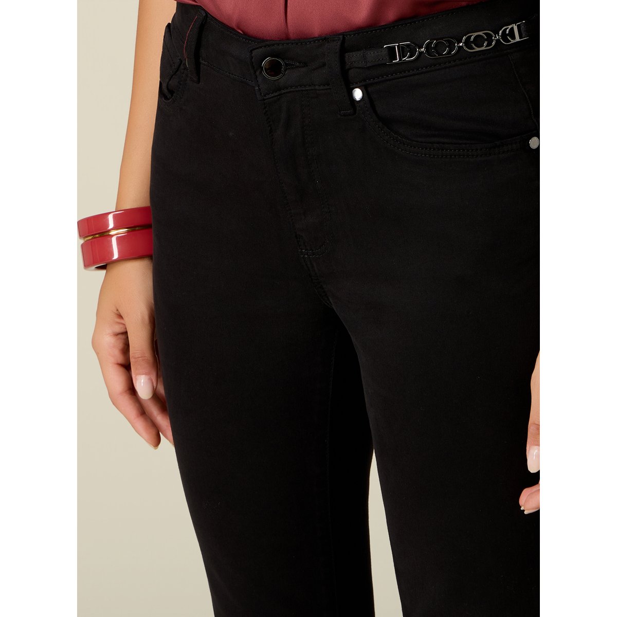 Pantalon skinny avec chaîne métallique noir, OLTRE