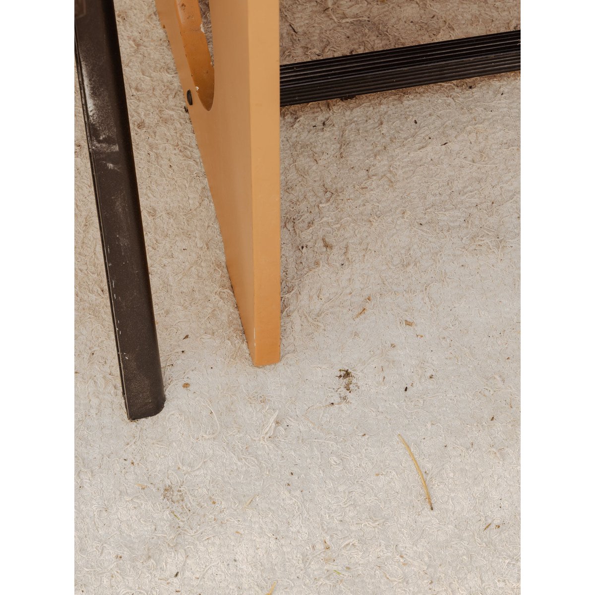 Bureau en bois marron et camel Yvan N°582 - Bon état marron, DEBONGOUT