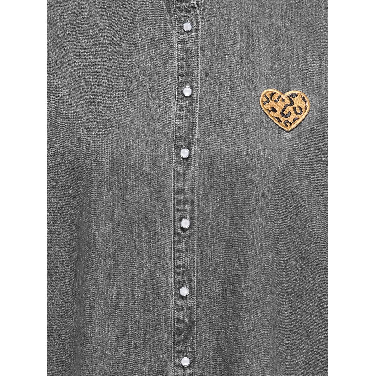 Robe en denim col mao, petit cœur poitrine gris, ONLY
