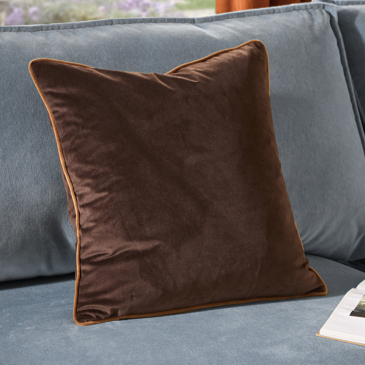 Meridian Velvet Cushion chocolate, FURN.