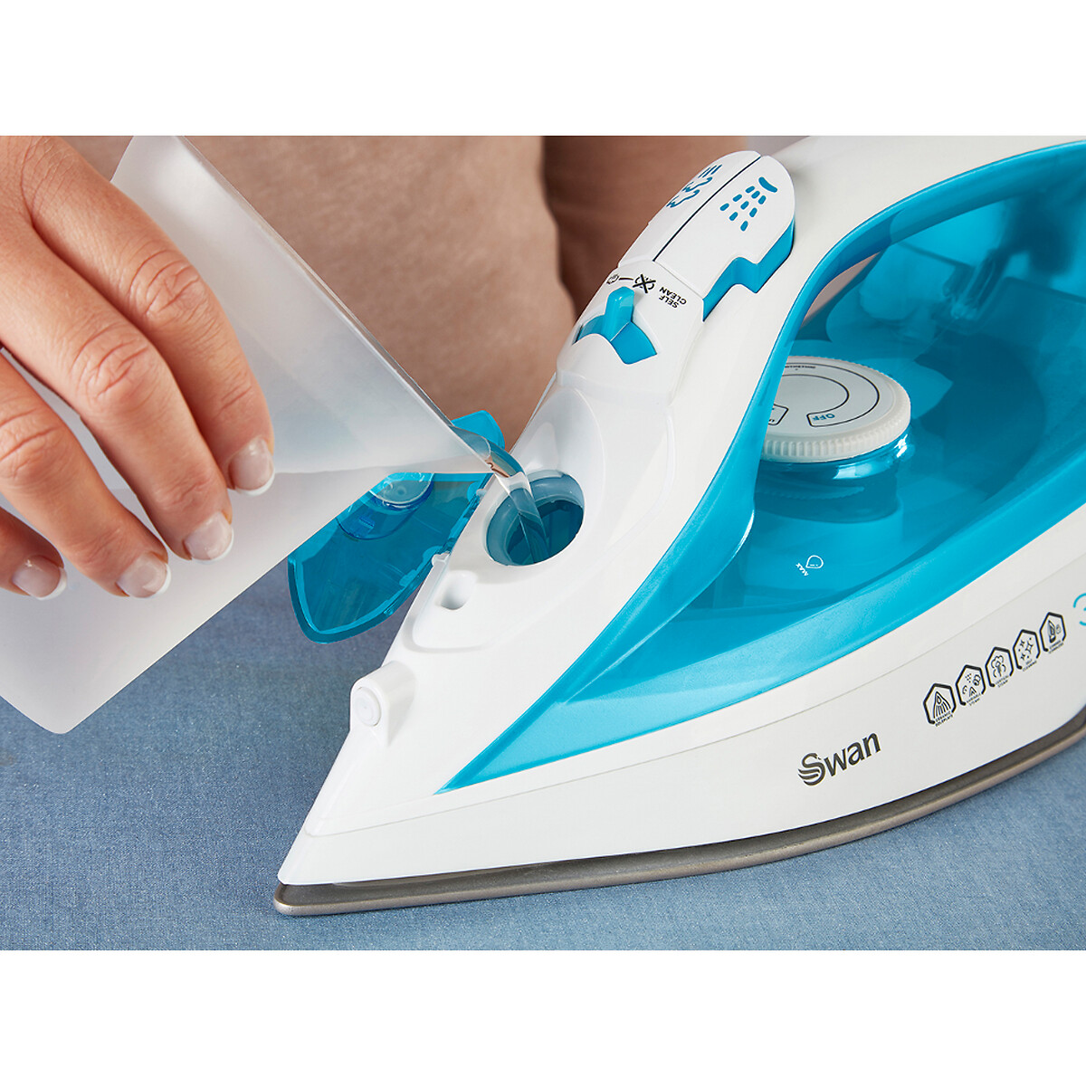 2800W Cord/Cordless Steam Iron - SI16410 white, SWAN