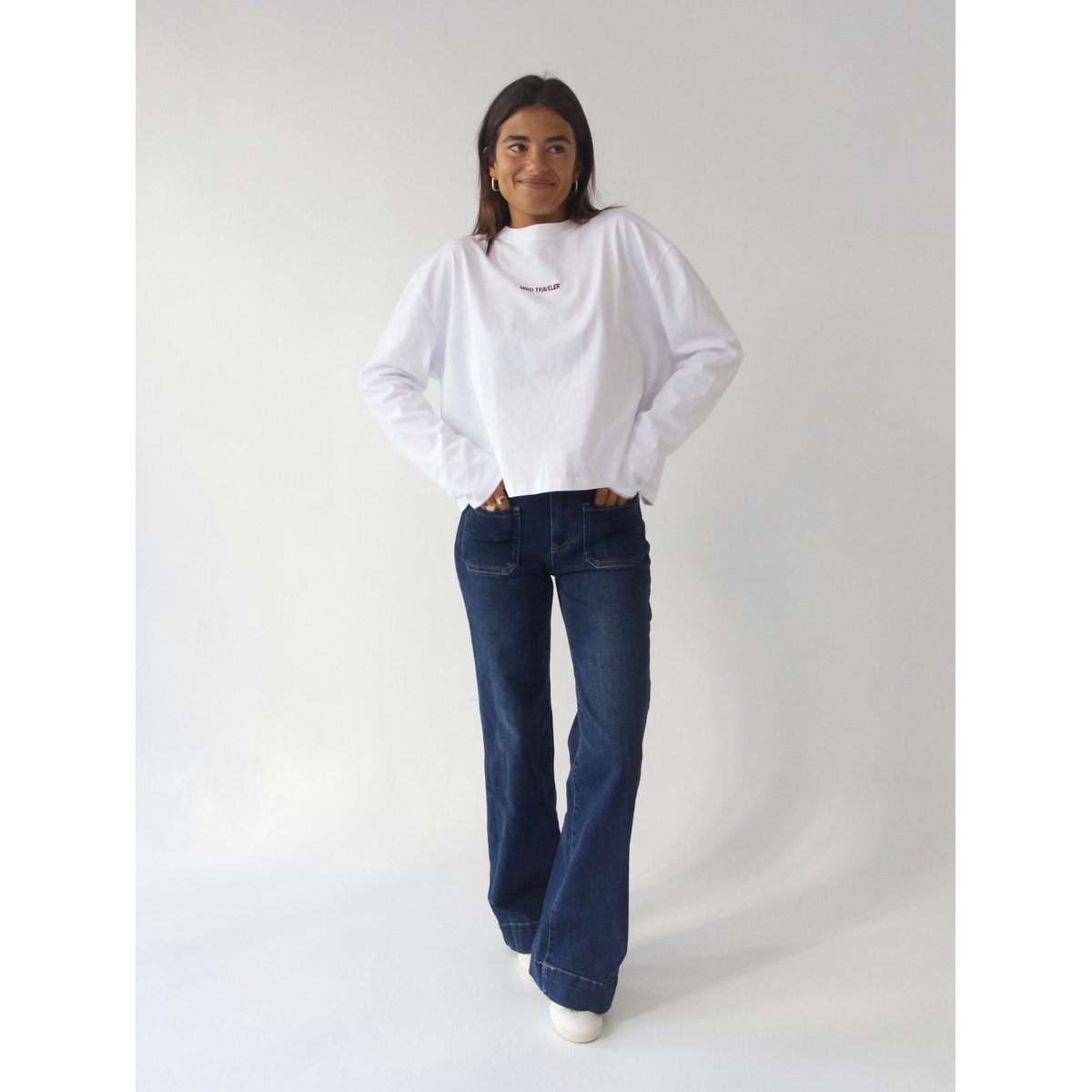 T-shirt court dos croisé ÁGATA blanc, MINDTRAVELER