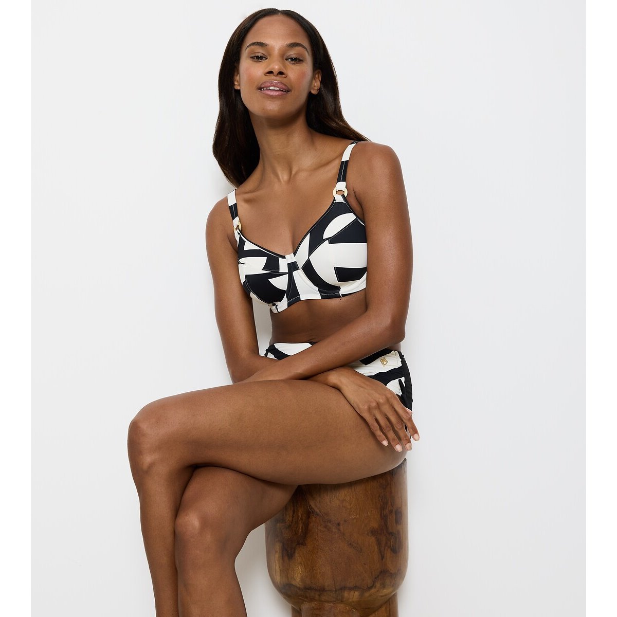 Summer Allure Minimiser Bikini Top black/white, TRIUMPH