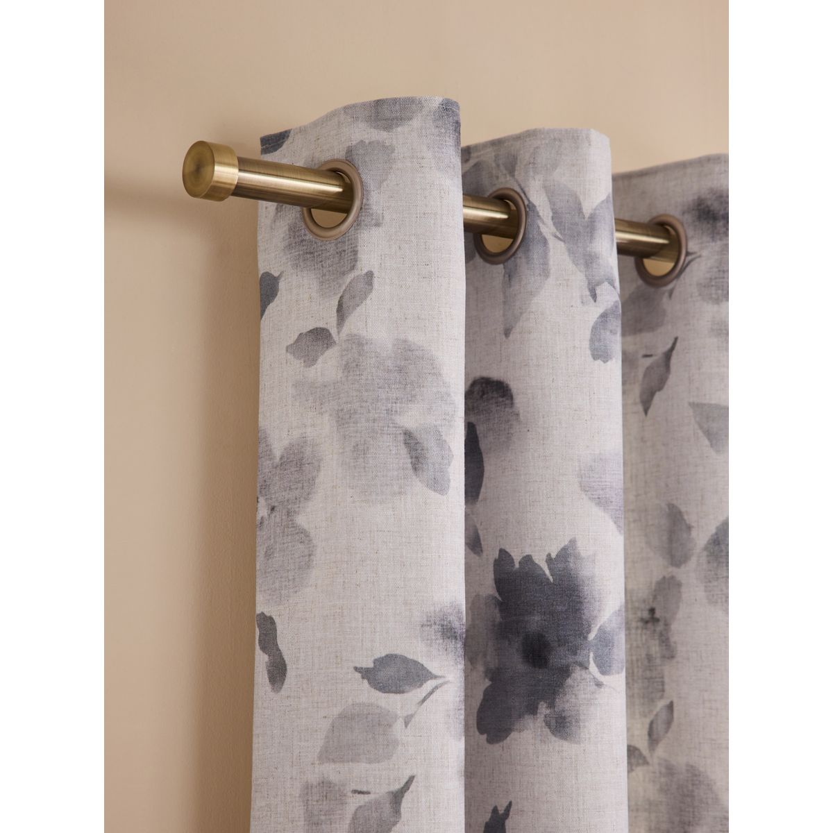 Rideaux doublés à œillets fleurs effet flouté gris, NEXT